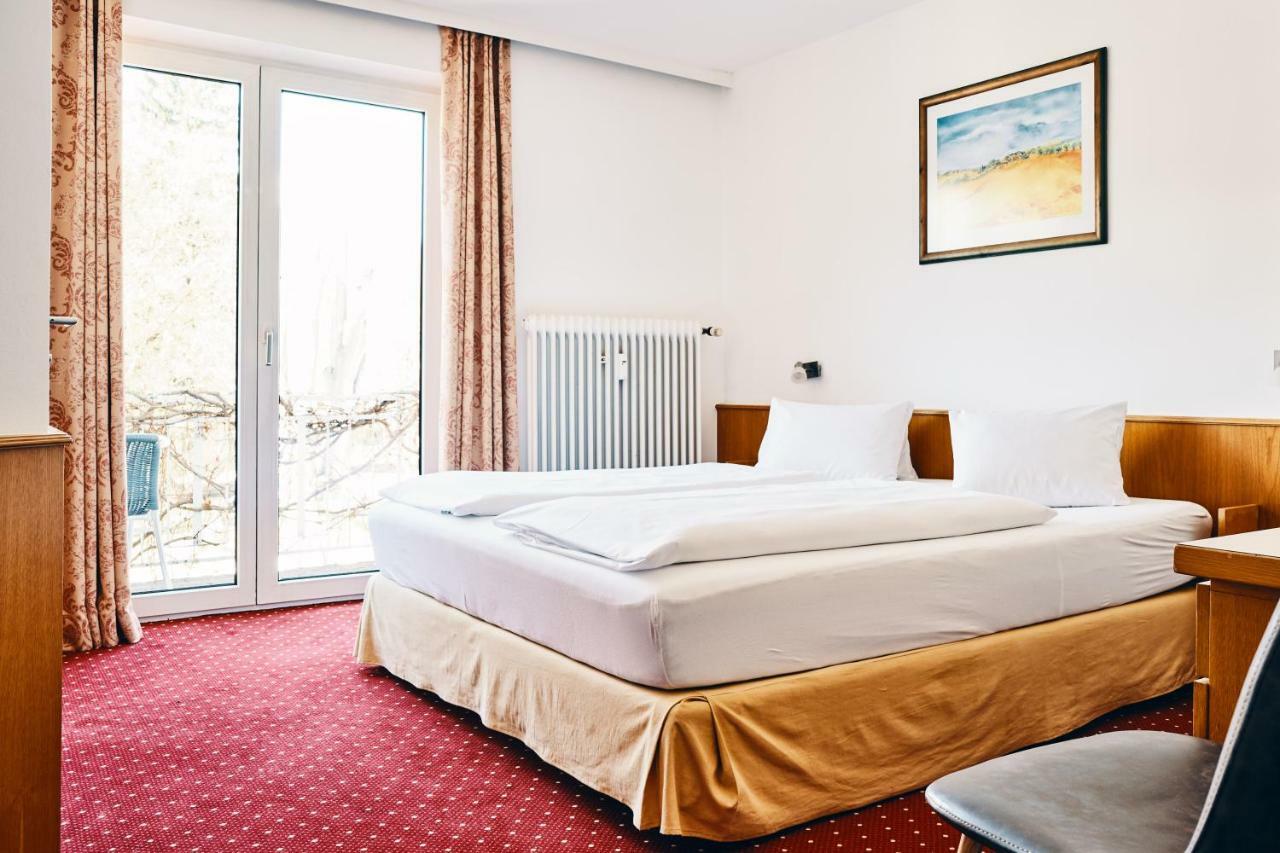 Wolke 7 Hotel Reutte Exterior photo